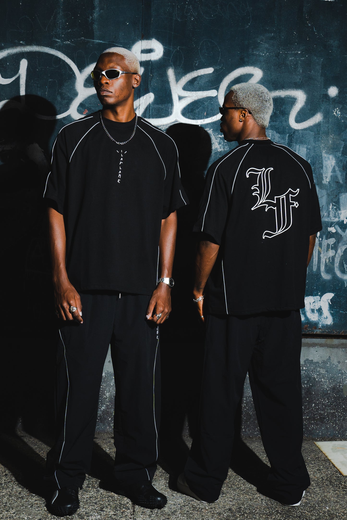 PERFORMANCE TEE